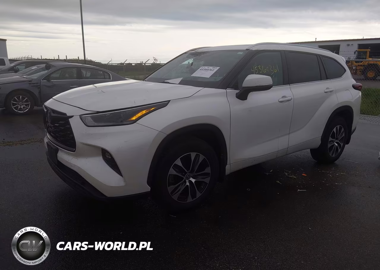 2021 Toyota Highlander Xle VIN:5TDGZRBH3MS102228 - 2