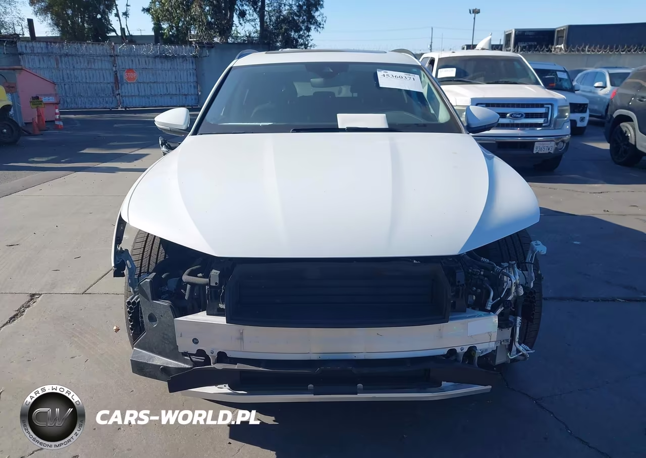 2021 Audi E-Tron Premium Plus Quattro VIN:WA1LAAGE7MB001300 - 13