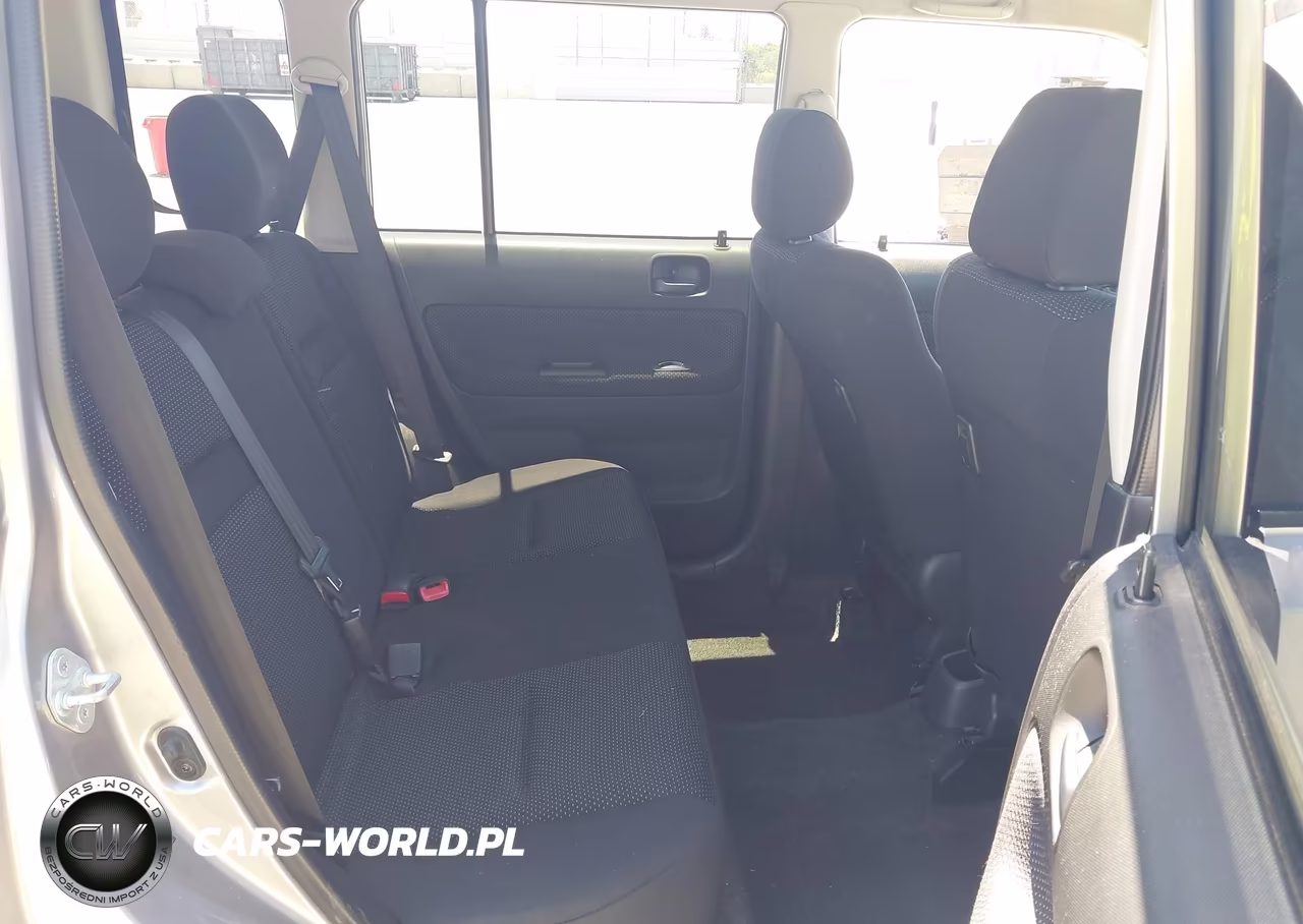 2006 Scion Xb VIN:JTLKT324164043821 - 8