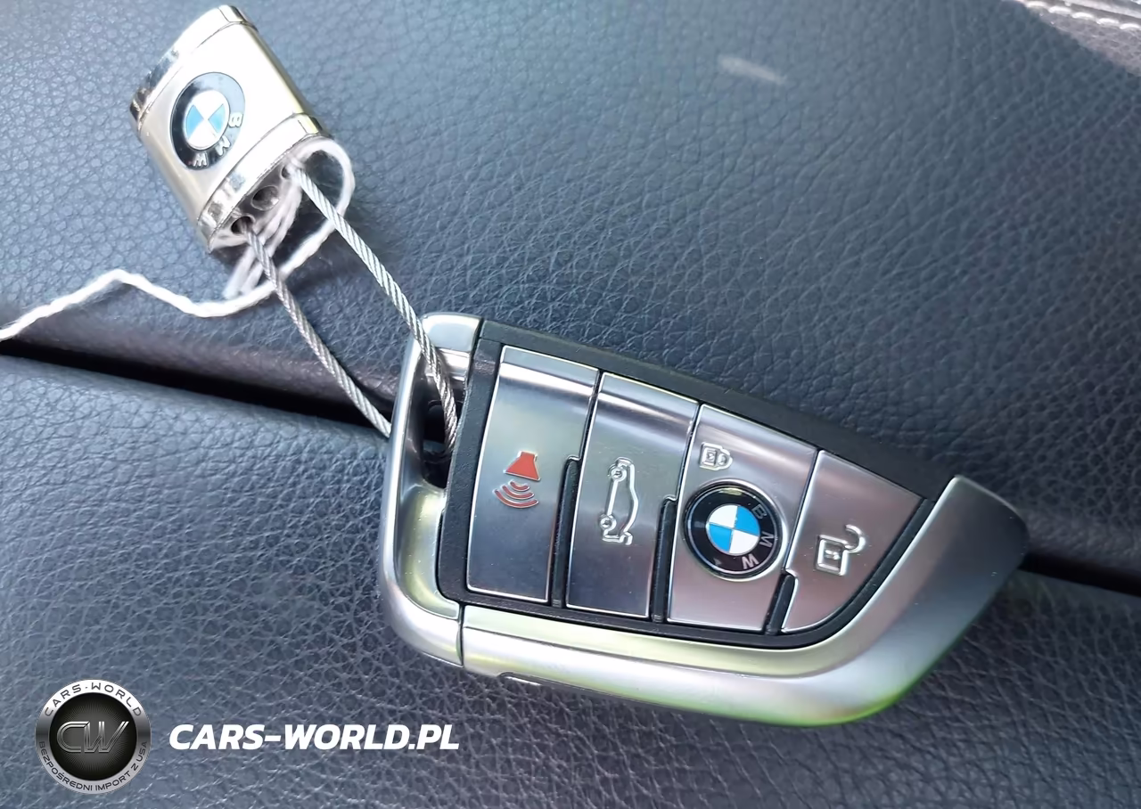 2018 BMW X5 xDrive35I VIN:5UXKR0C58J0X99984 - 11