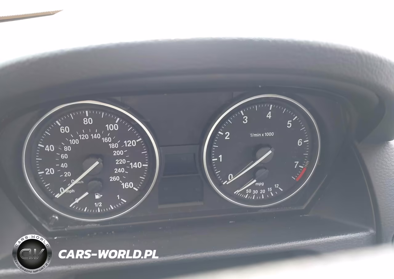 2014 BMW X1 xDrive28I VIN:WBAVL1C51EVY16197 - 7