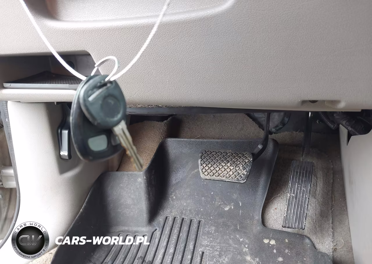 2008 Chevrolet Equinox Ls VIN:2CNDL13F286044336 - 11