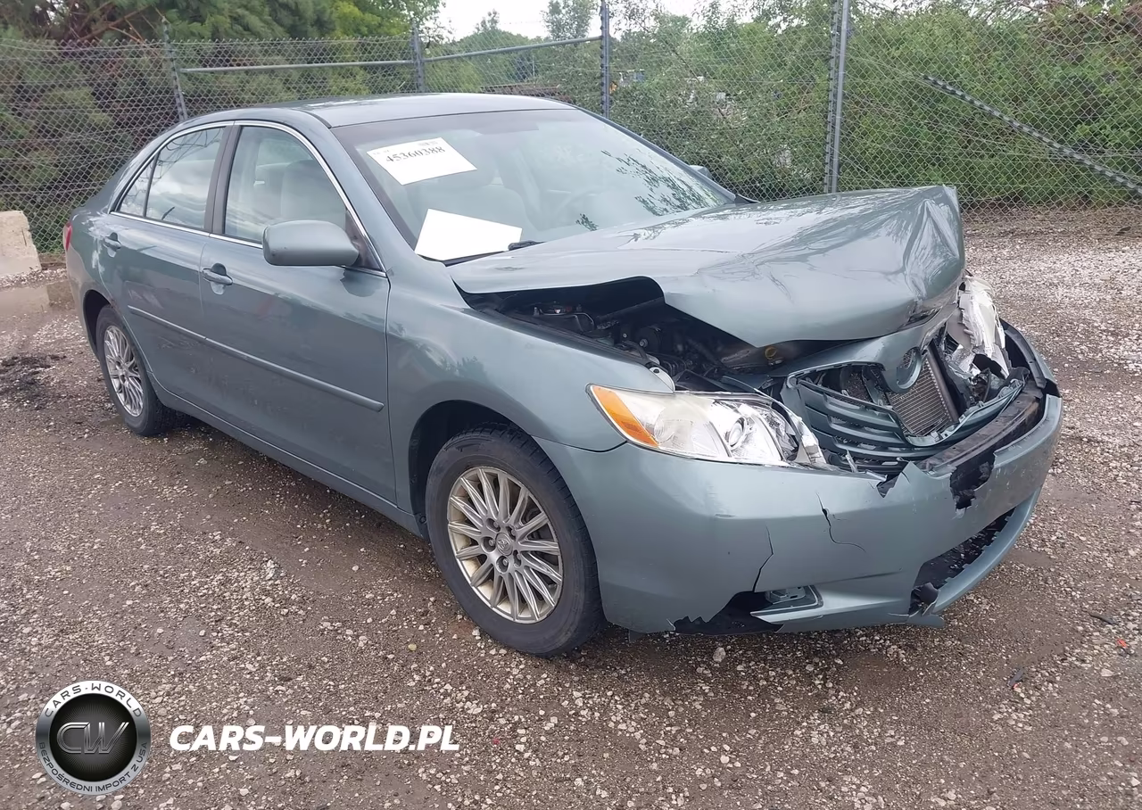 2009 Toyota Camry Le – zdjęcie 1 z 11