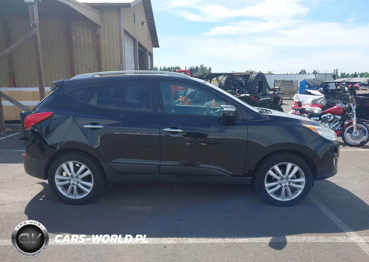 2010 Hyundai Tucson Limited VIN:KM8JU3AC6AU041712 - 13