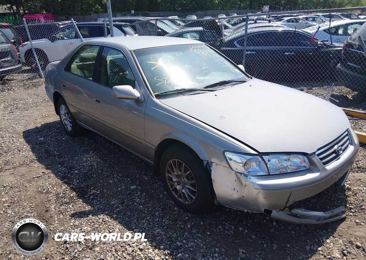 2000 Toyota Camry Le