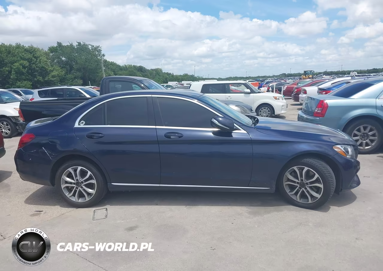 2015 Mercedes-Benz C 300 4Matic VIN:55SWF4KB2FU009807 - 13