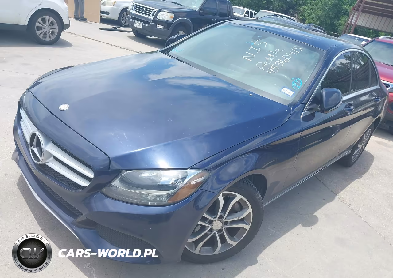 2015 Mercedes-Benz C 300 4Matic VIN:55SWF4KB2FU009807 - 2