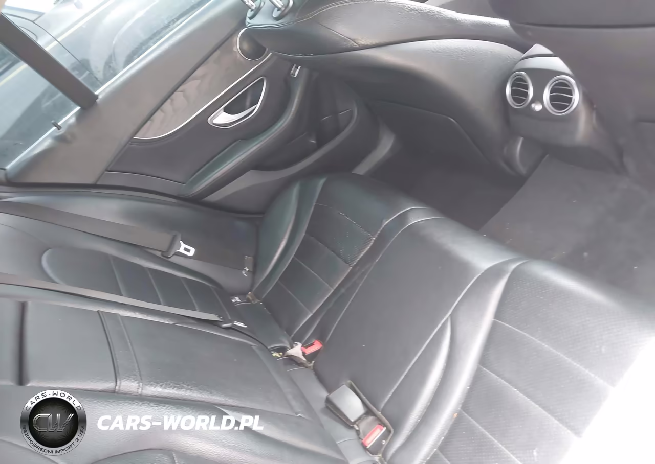 2015 Mercedes-Benz C 300 4Matic VIN:55SWF4KB2FU009807 - 8