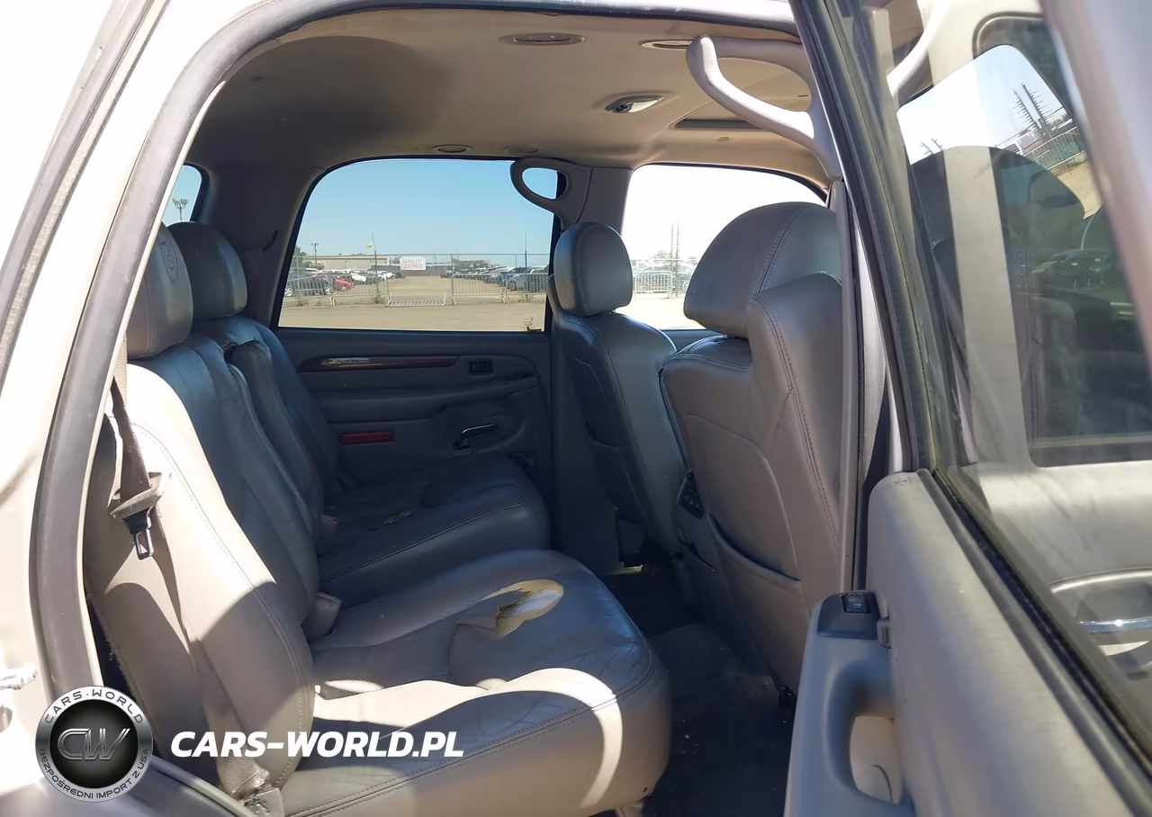 2004 Cadillac Escalade Standard VIN:1GYEK63N94R277316 - 8