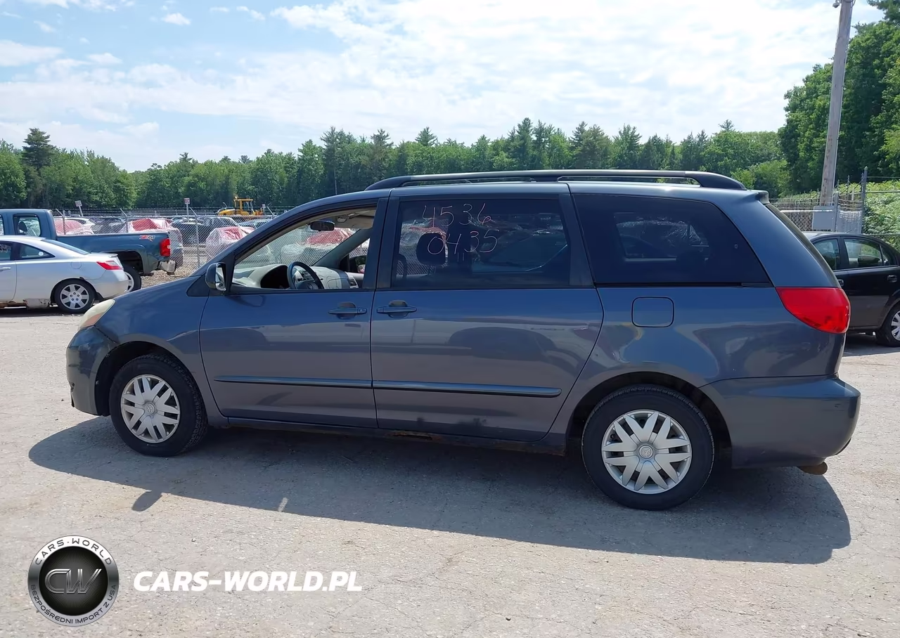 2006 Toyota Sienna Le VIN:5TDZA23CX6S530746 - 12