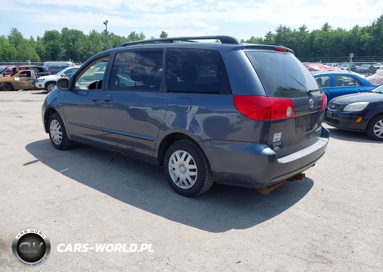 2006 Toyota Sienna Le VIN:5TDZA23CX6S530746 - 3