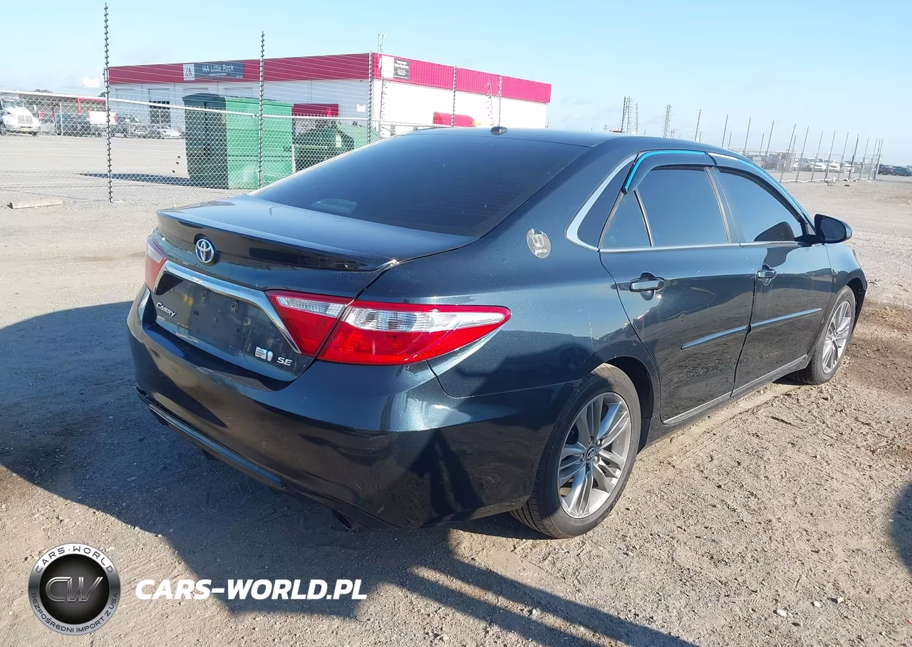 2017 Toyota Camry Hybrid Se VIN:4T1BD1FK3HU217862 - 4