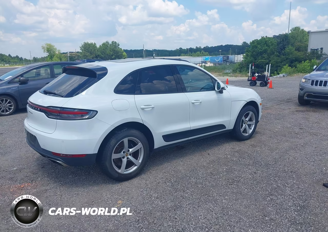 2019 Porsche Macan VIN:WP1AA2A5XKLB00842 - 4