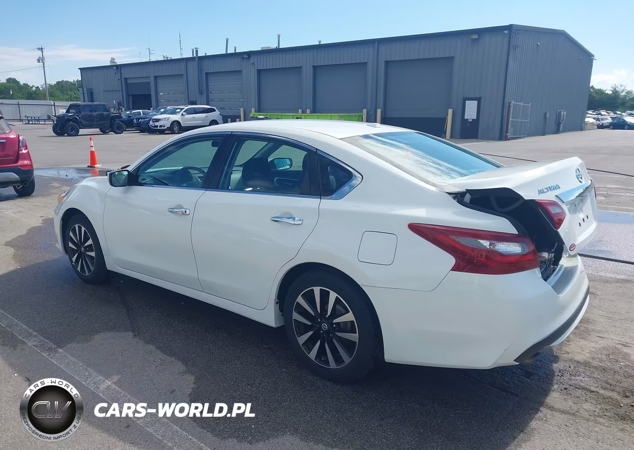 2018 Nissan Altima 2.5 Sv VIN:1N4AL3AP8JC196008 - 3
