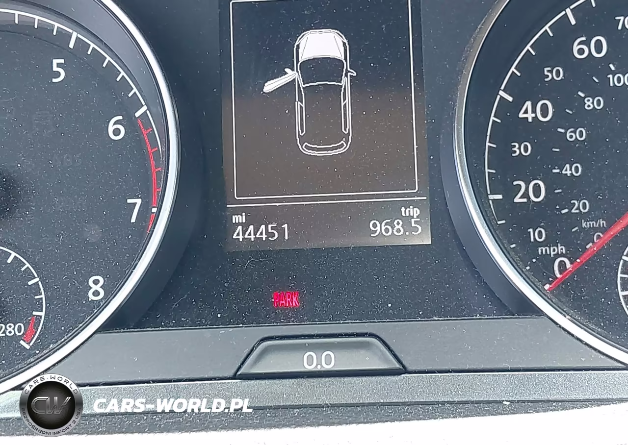 2018 Volkswagen Golf Tsi S-Tsi Se VIN:3VWG17AU1JM266919 - 16