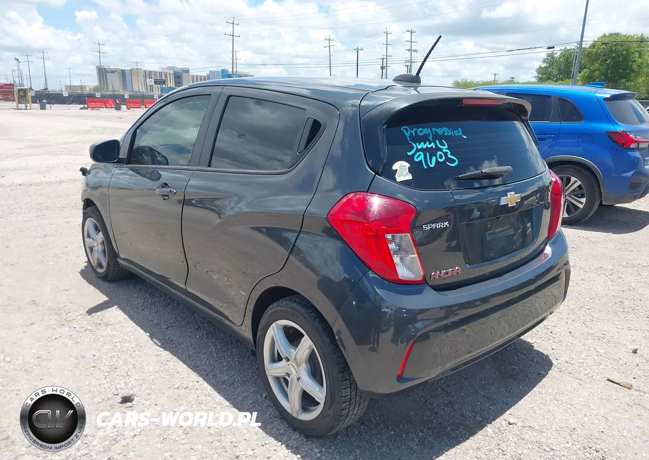 2017 Chevrolet Spark Ls Cvt VIN:KL8CB6SA2HC823788 - 3