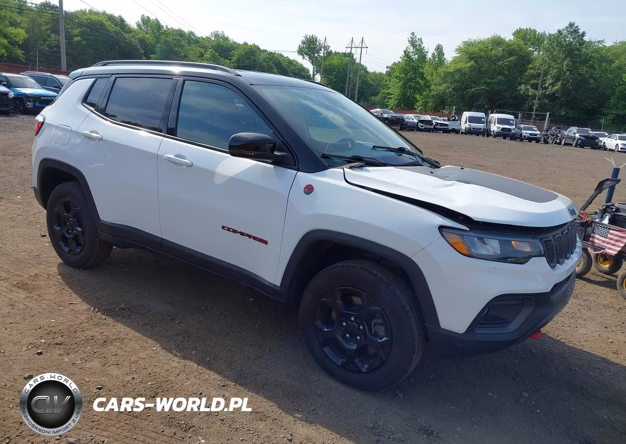2023 Jeep Compass Trailhawk 4X4 – zdjęcie 1 z 17