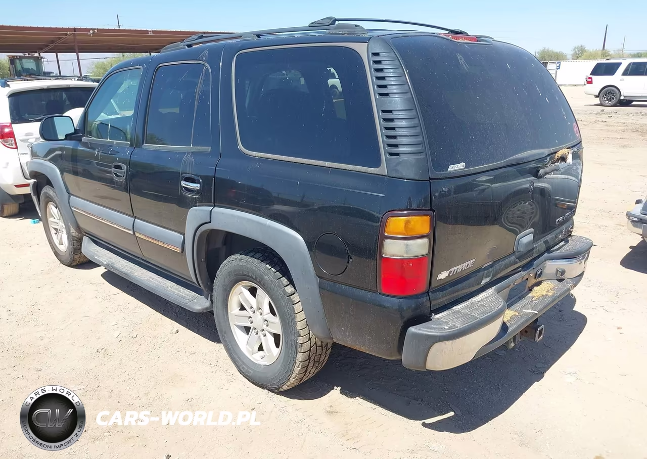 2004 Chevrolet Tahoe Ls VIN:1GNEK13V94R137282 - 3