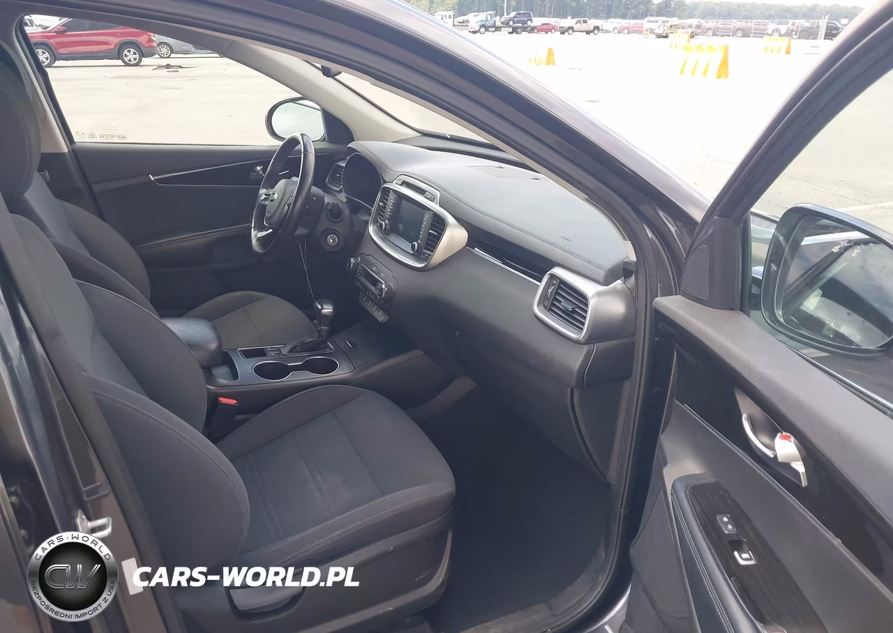 2019 Kia Sorento 2.4L Lx VIN:5XYPG4A3XKG441819 - 5