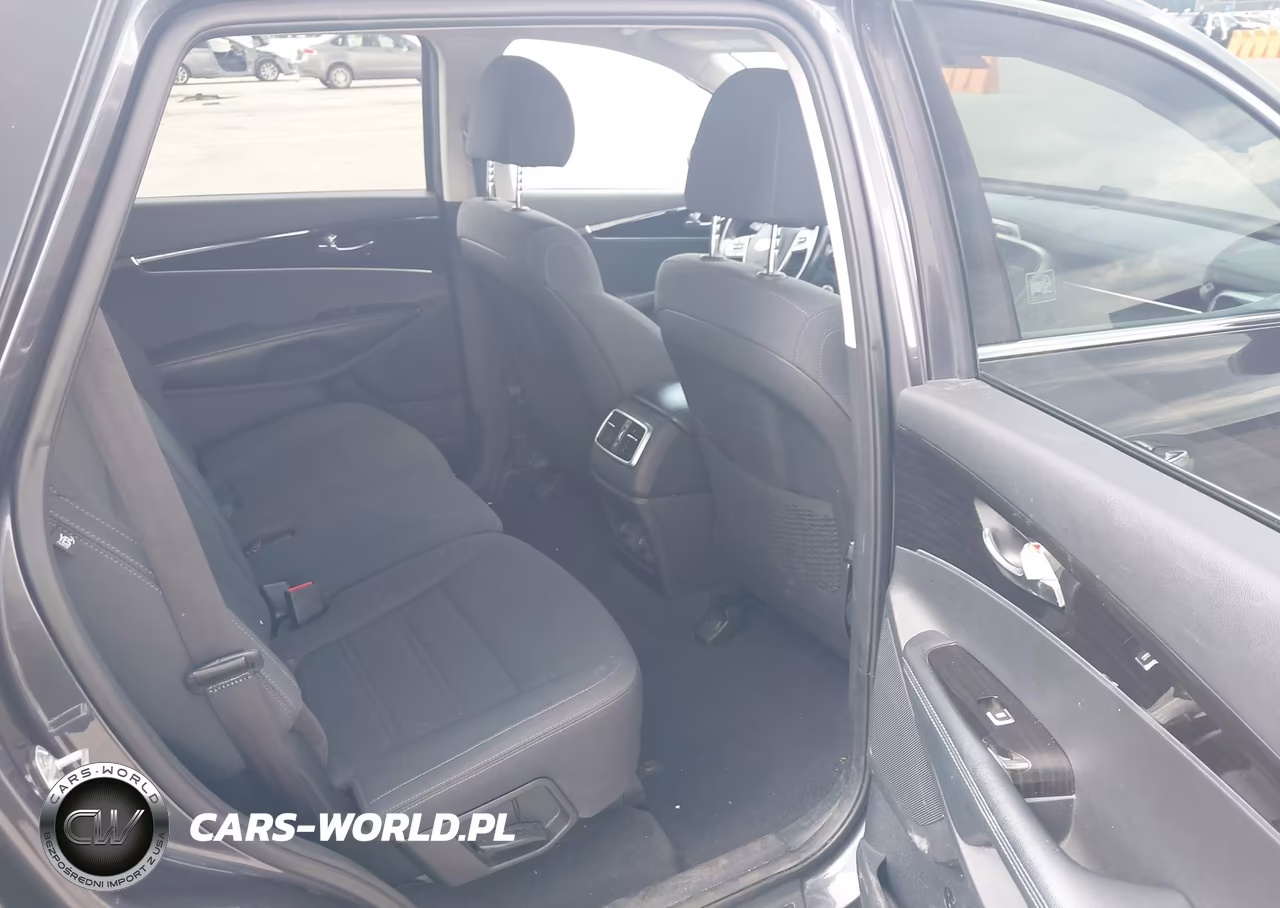 2019 Kia Sorento 2.4L Lx VIN:5XYPG4A3XKG441819 - 8