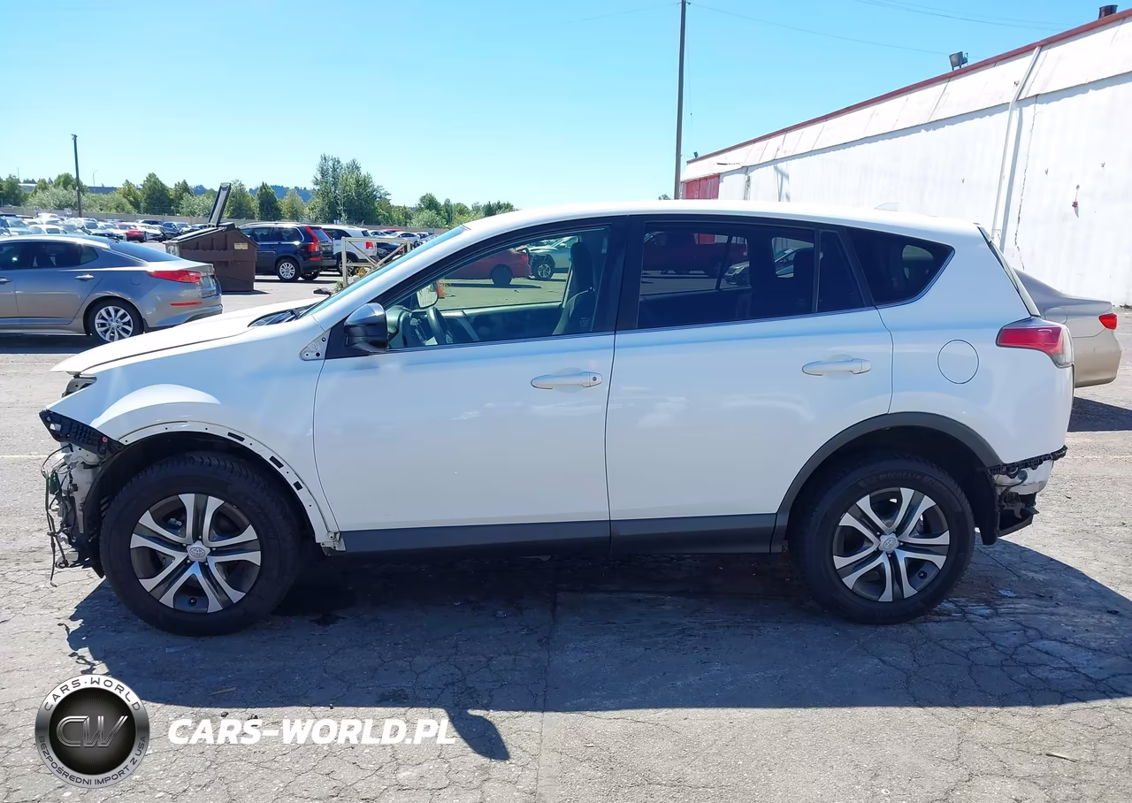 2018 Toyota Rav4 Le VIN:JTMZFREV4JJ737132 - 15