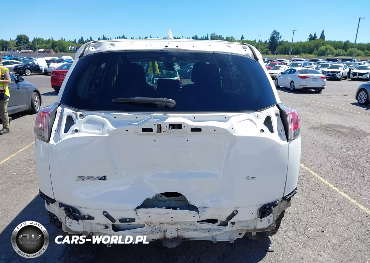 2018 Toyota Rav4 Le VIN:JTMZFREV4JJ737132 - 17