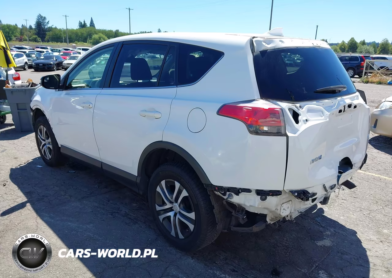 2018 Toyota Rav4 Le VIN:JTMZFREV4JJ737132 - 3