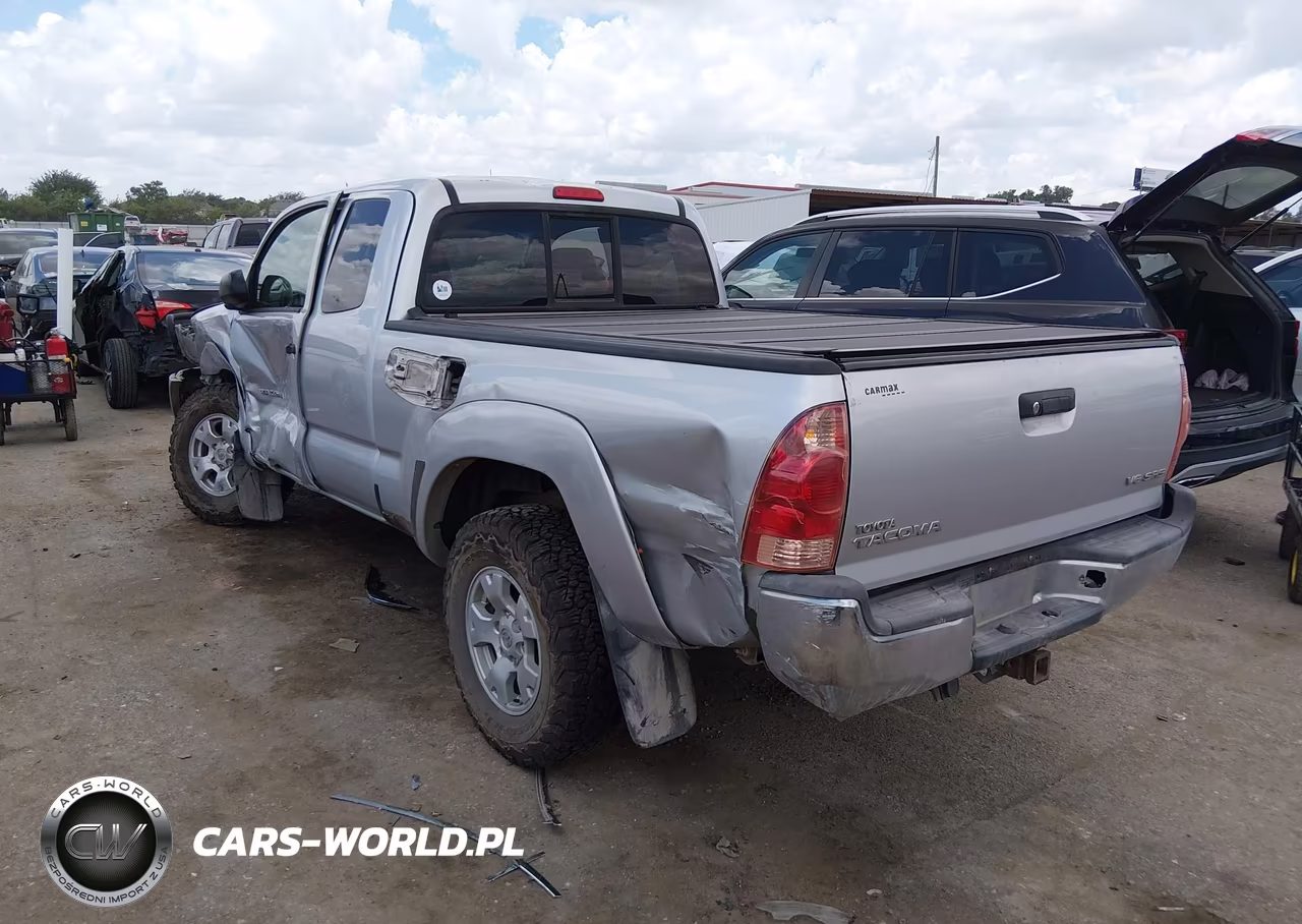 2008 Toyota Tacoma Base V6 VIN:5TEUU42N58Z536833 - 3