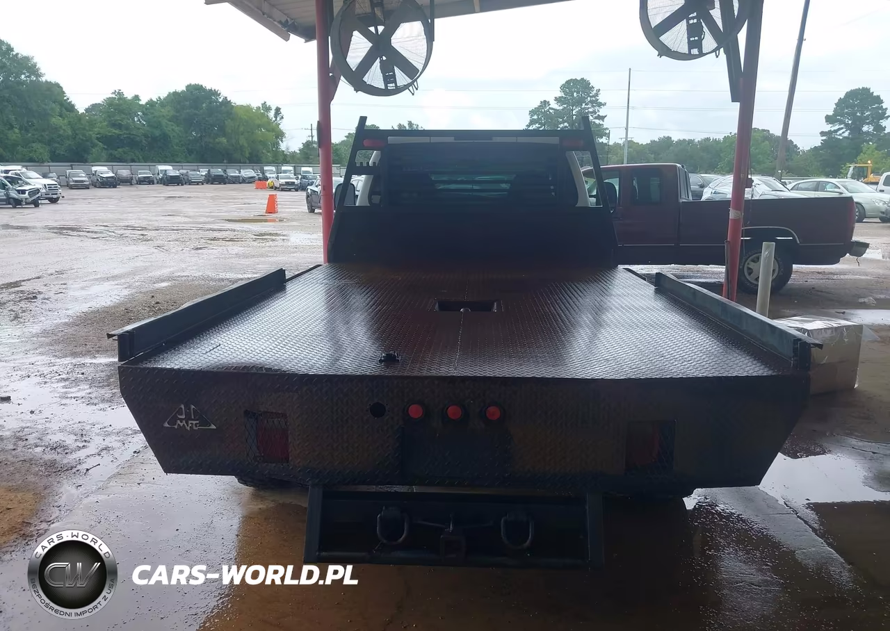 2006 Ford F-350 Chassis Xl-Xlt VIN:1FDWF36P06EC83540 - 15