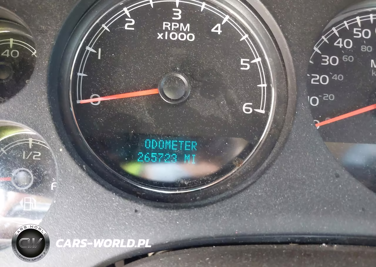 2013 Chevrolet Tahoe Ls VIN:1GNSCAE02DR131258 - 7