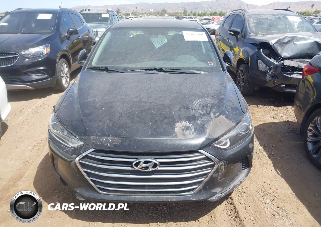 2018 Hyundai Elantra Sel VIN:5NPD84LF5JH365117 - 12