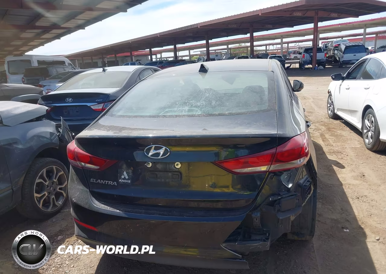 2018 Hyundai Elantra Sel VIN:5NPD84LF5JH365117 - 16