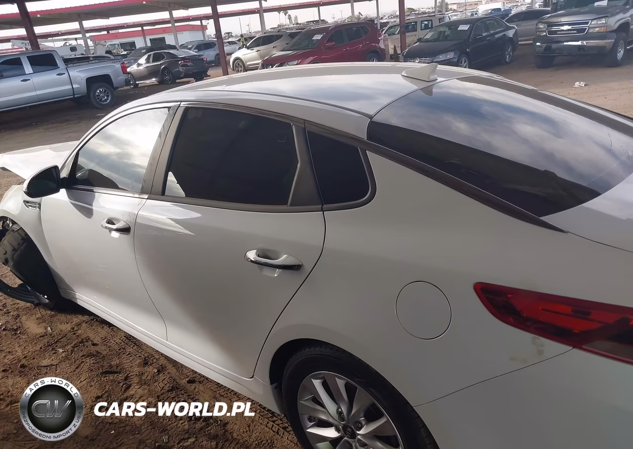 2018 Kia Optima Lx VIN:5XXGT4L32JG256109 - 15
