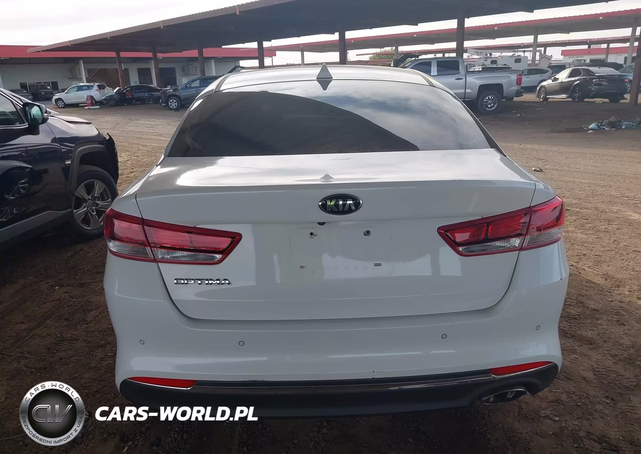 2018 Kia Optima Lx VIN:5XXGT4L32JG256109 - 17