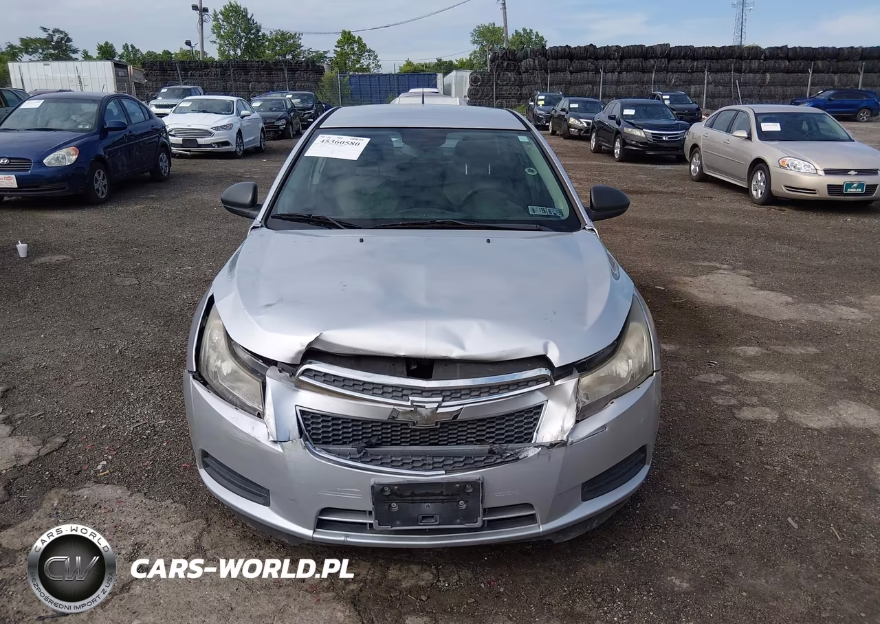 2014 Chevrolet Cruze Ls Auto VIN:1G1PA5SG9E7466360 - 12