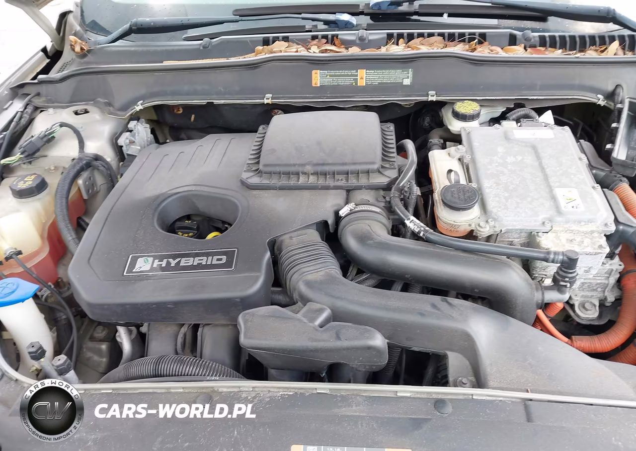 2015 Ford Fusion Hybrid Titanium VIN:3FA6P0RU6FR287287 - 10