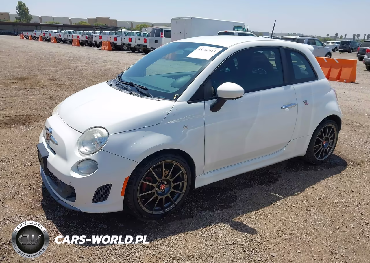 2015 Fiat 500 Abarth VIN:3C3CFFFH6FT741474 - 2