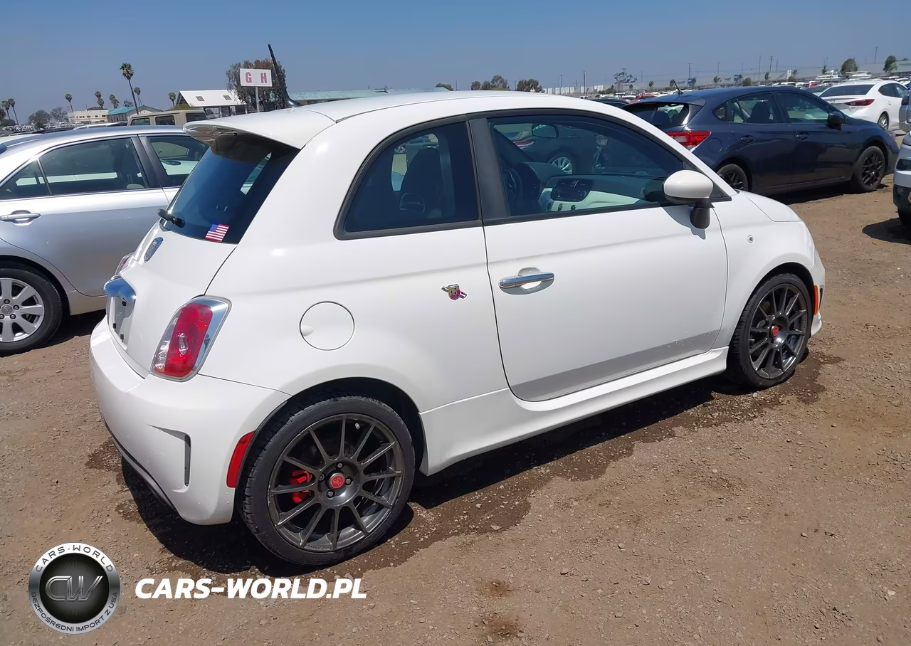 2015 Fiat 500 Abarth VIN:3C3CFFFH6FT741474 - 4
