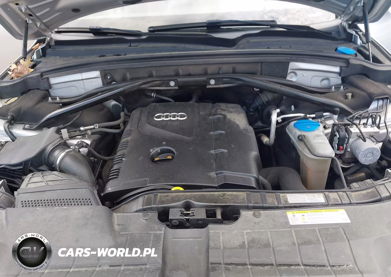 2012 Audi Q5 2.0T Premium VIN:WA1LFAFP6CA111277 - 10