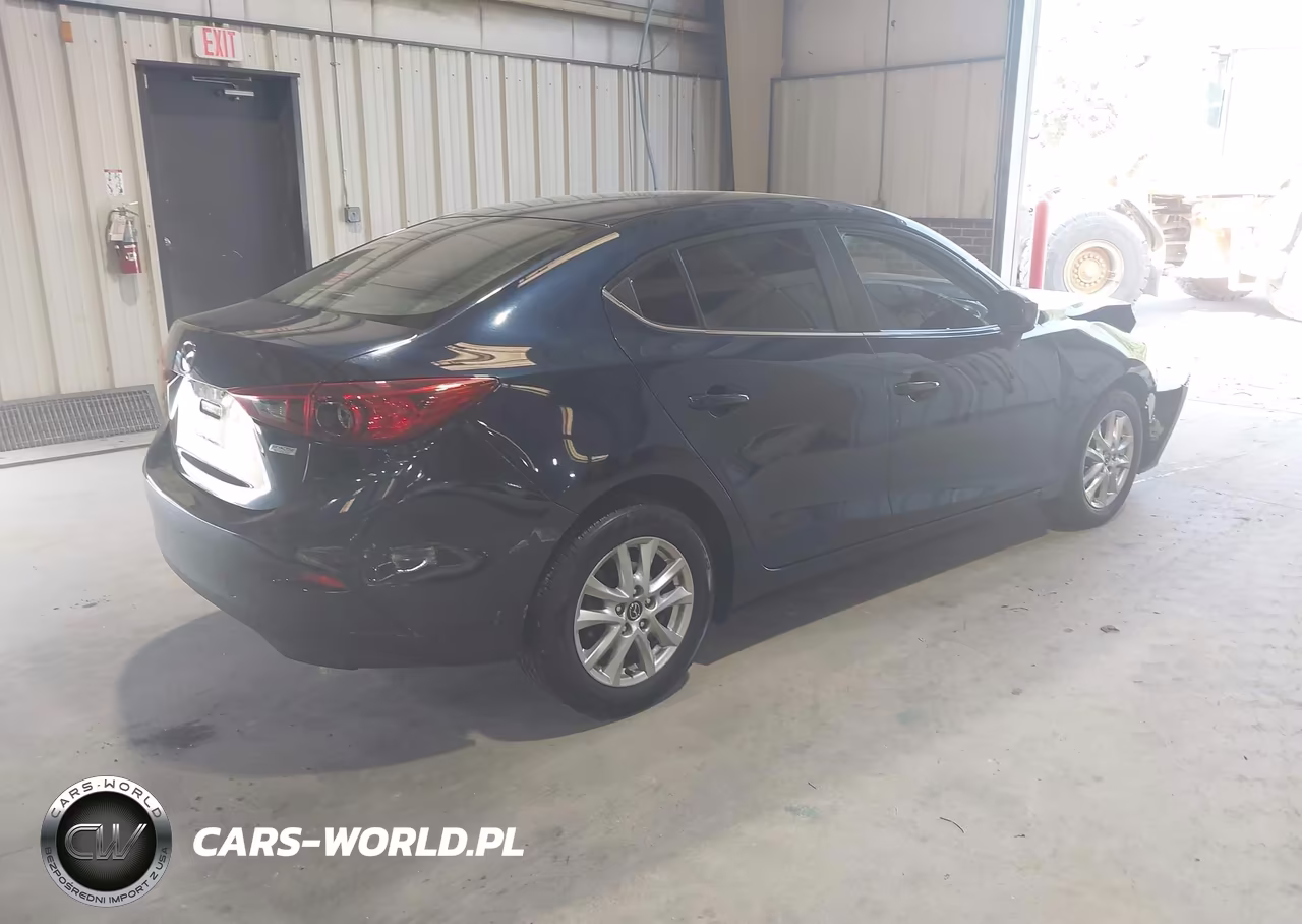 2016 Mazda Mazda3 I Sport VIN:JM1BM1U76G1324617 - 4