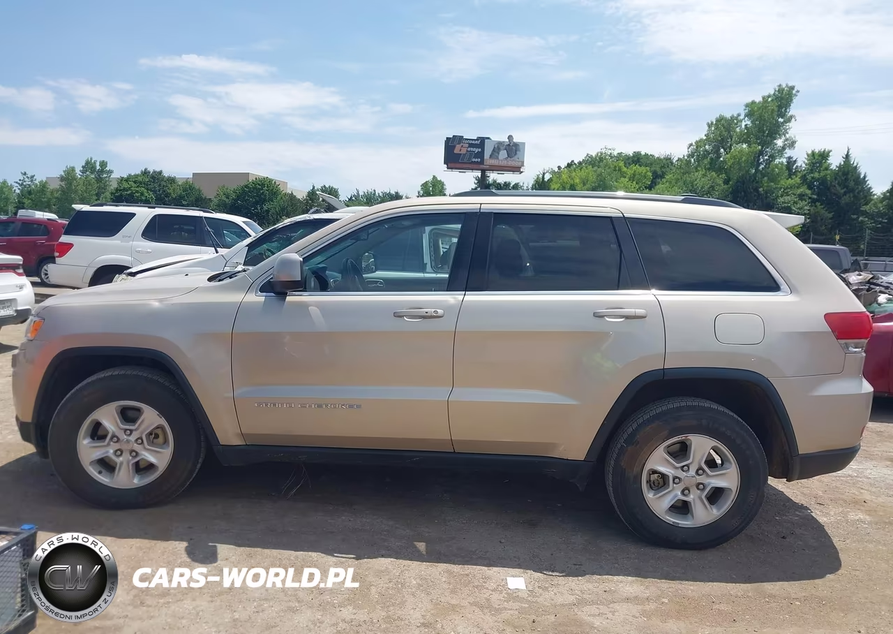 2014 Jeep Grand Cherokee Laredo VIN:1C4RJFAG8EC242317 - 14