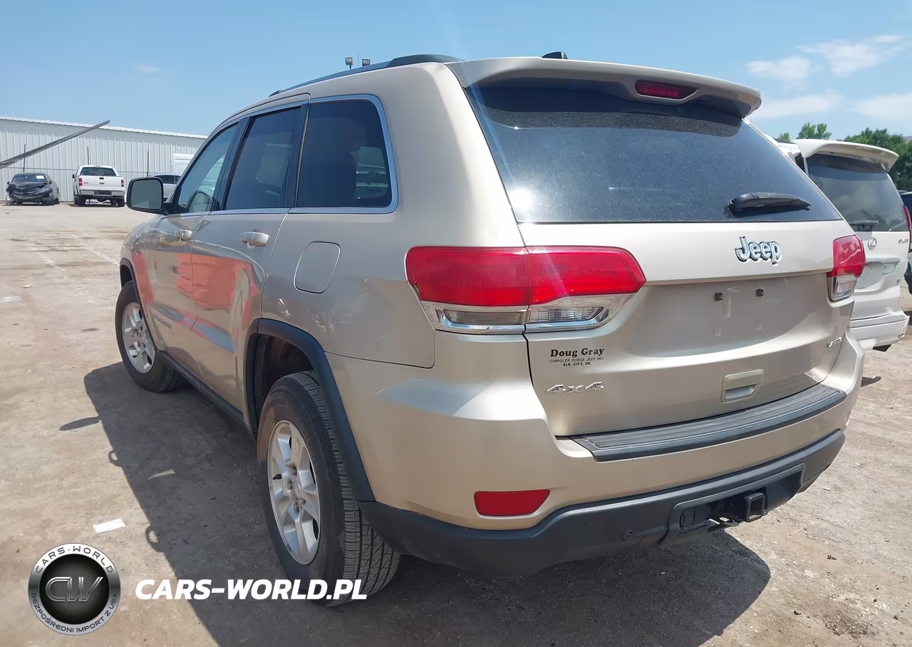 2014 Jeep Grand Cherokee Laredo VIN:1C4RJFAG8EC242317 - 3
