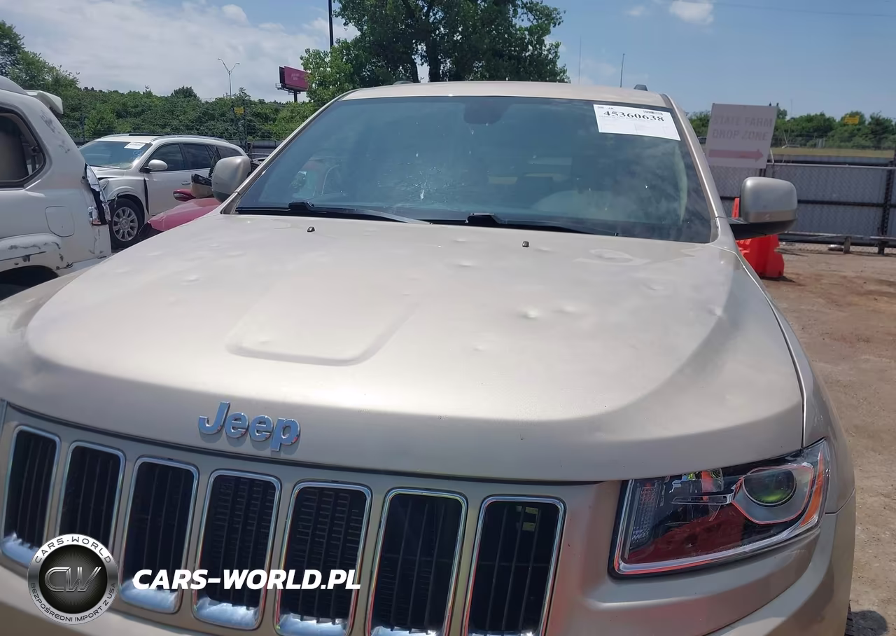 2014 Jeep Grand Cherokee Laredo VIN:1C4RJFAG8EC242317 - 6