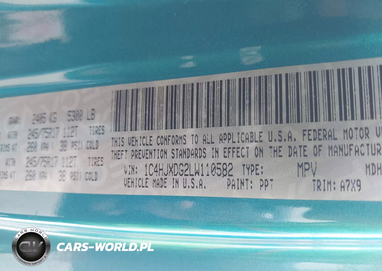 2020 Jeep Wrangler Unlimited Sport S 4X4 VIN:1C4HJXDG2LW110582 - 9