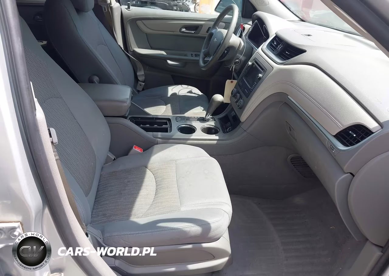 2017 Chevrolet Traverse Ls VIN:1GNKVFED6HJ299709 - 5