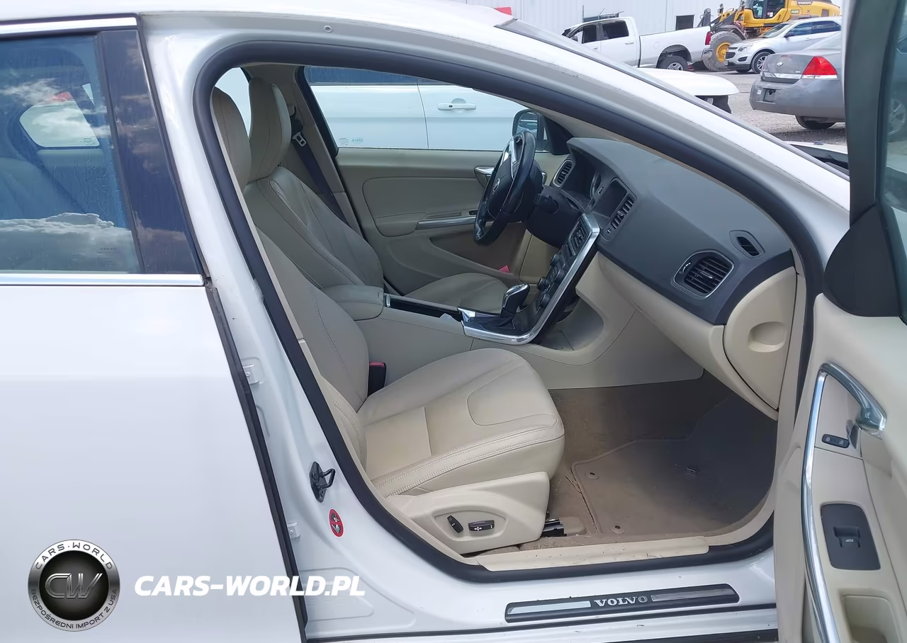 2013 Volvo S60 T5-T5 Platinum-T5 Premier-T5 Premier Plus VIN:YV1612FH9D2183404 - 5