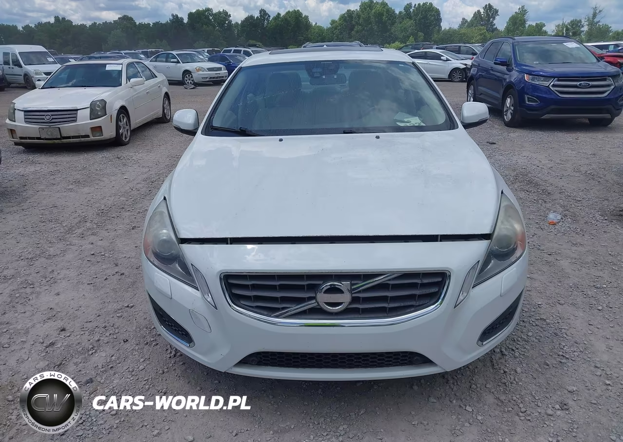 2013 Volvo S60 T5-T5 Platinum-T5 Premier-T5 Premier Plus VIN:YV1612FH9D2183404 - 6