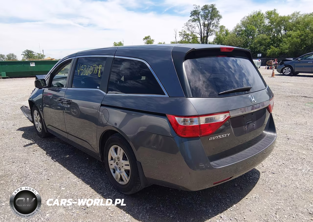 2011 Honda Odyssey Lx VIN:5FNRL5H24BB030236 - 3