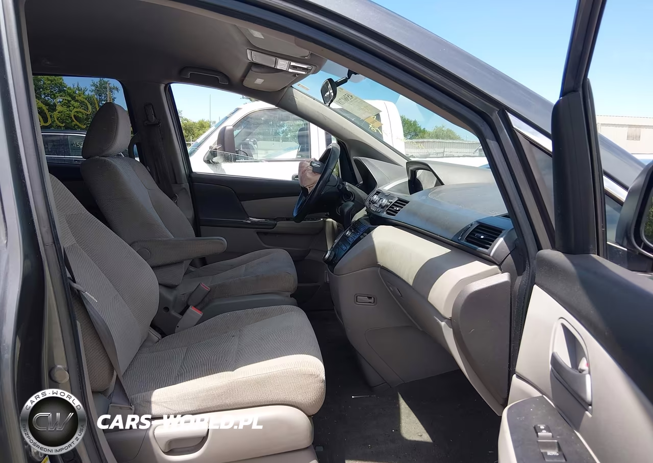 2011 Honda Odyssey Lx VIN:5FNRL5H24BB030236 - 5
