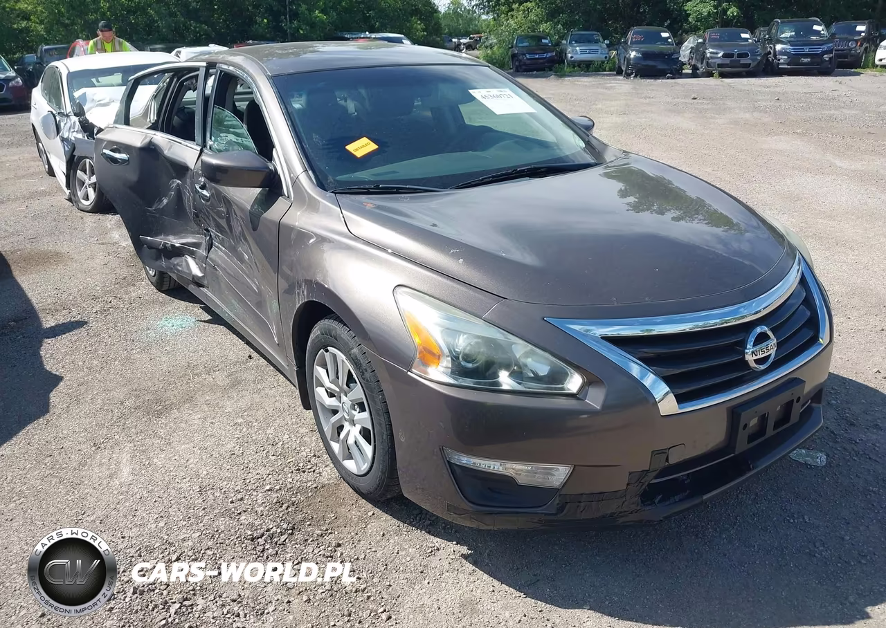 2014 Nissan Altima 2.5 S – zdjęcie 1 z 16